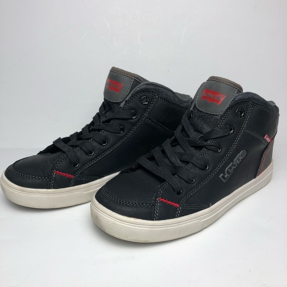 Levi’s Athletic Sneakers - Picture 3 of 7